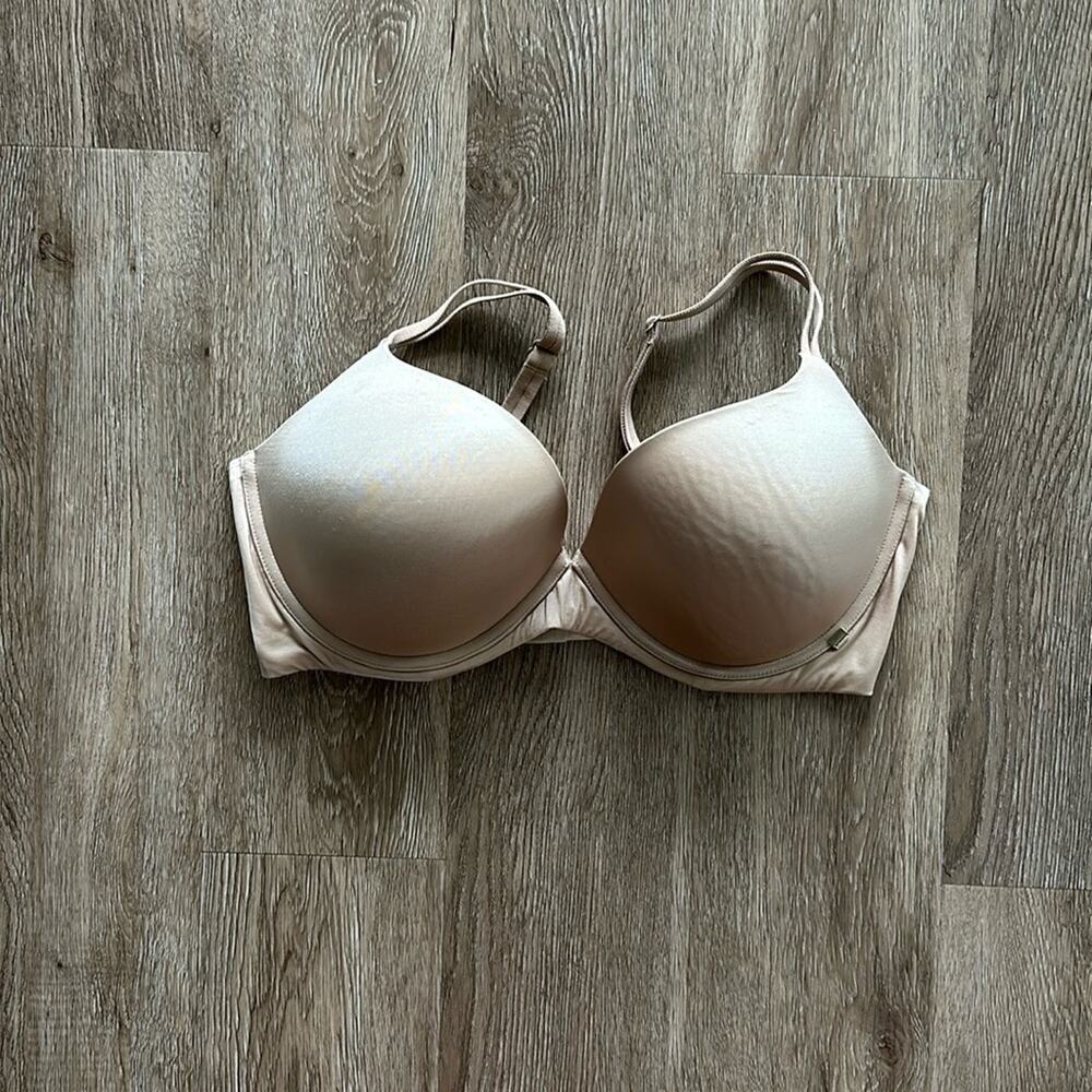 Victoria's Secret Very Sexy Lightly Lined Plunge Bra